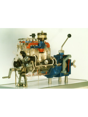 Glasmotor mit Antriebsstrang, Handkurbel